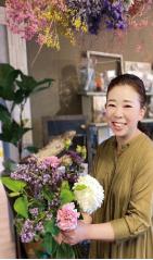 井上 佳子